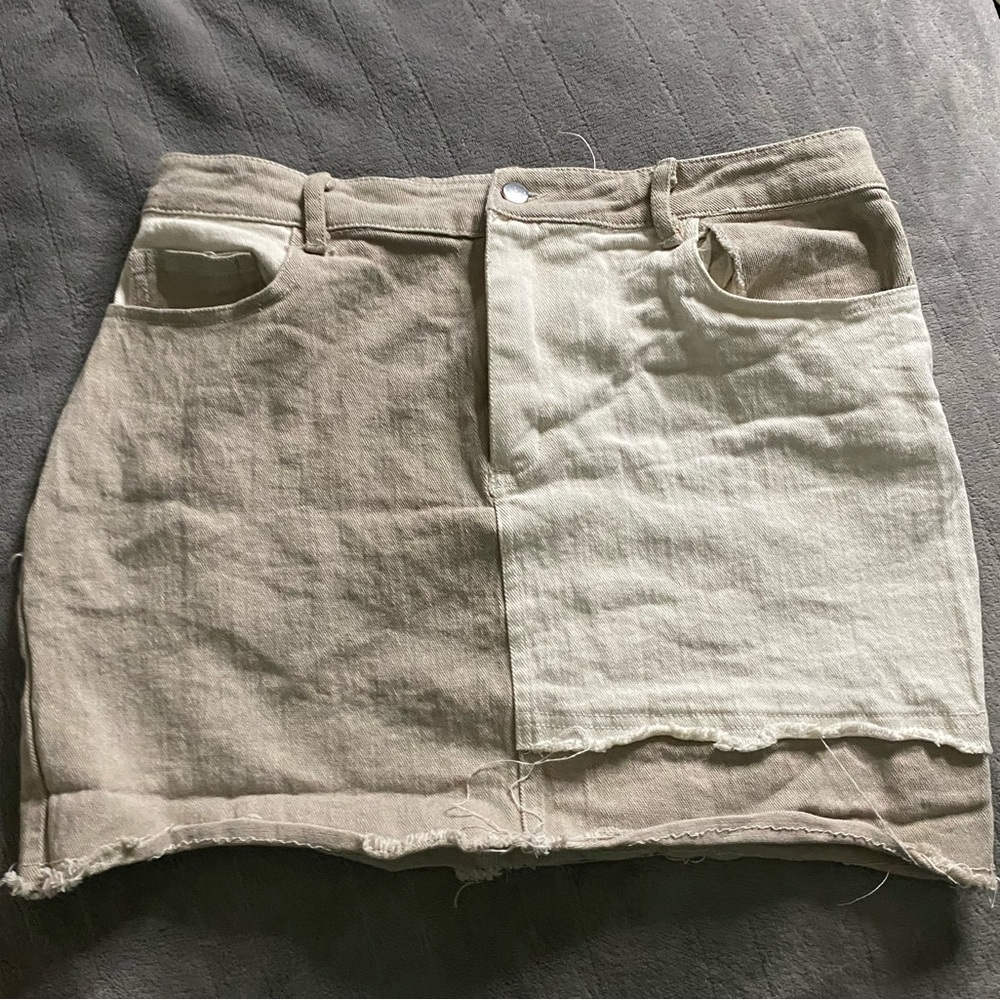 color-split skirt